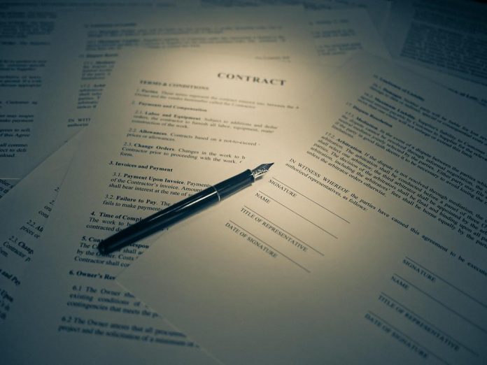 The Legal Framework Governing Commercial Contracts in Pakistan
