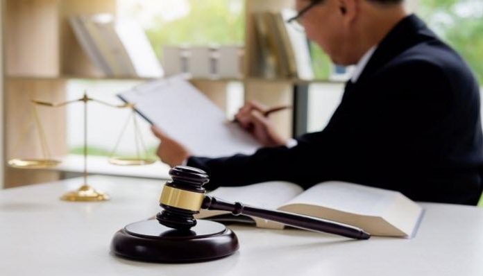 How Legal Support Enhances Client-Bank Relationships