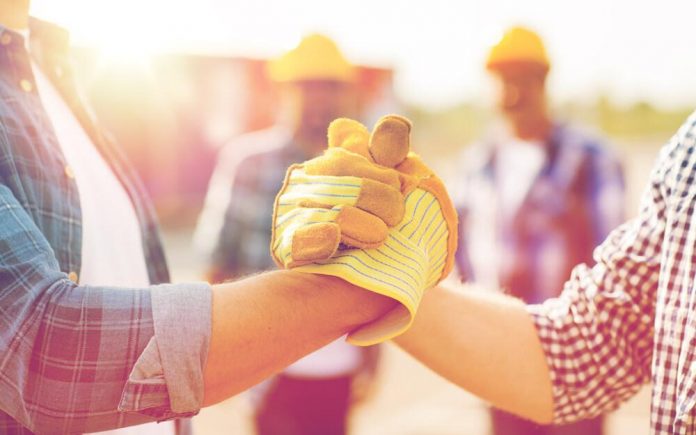How Construction Law Manages Contractor and Subcontractor Relationships