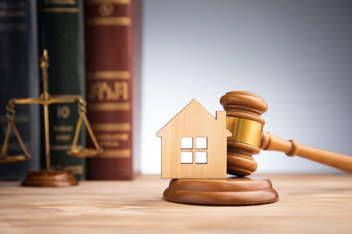 The Role of Real Estate Lawyers in Dispute Mediation and Resolution